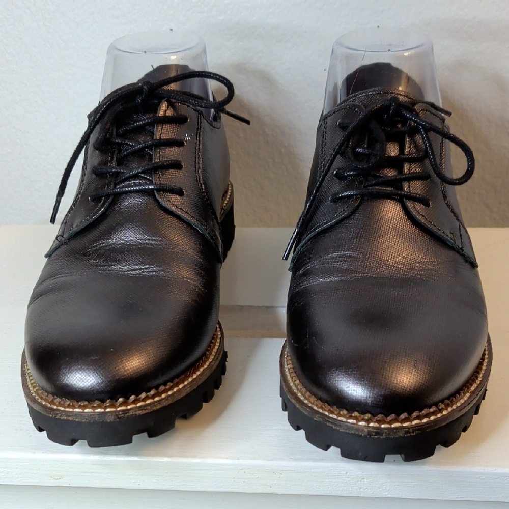 Chunky Lace-up Oxfords - Silvery/Charcoal Color